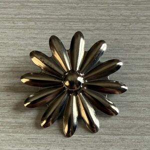 Silver Tone Vintage Flower Brooch